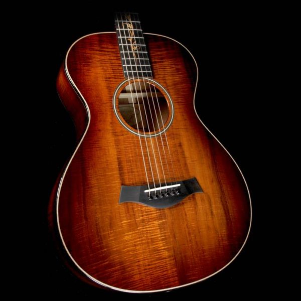 Taylor K22e 12-Fret Grand Concert Acoustic Shaded Edgeburst Online Hot Sale